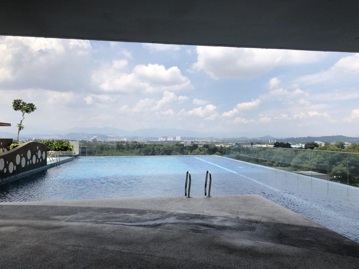 Yenni Duplex @ Decentrum, Kajang セルダン エクステリア 写真