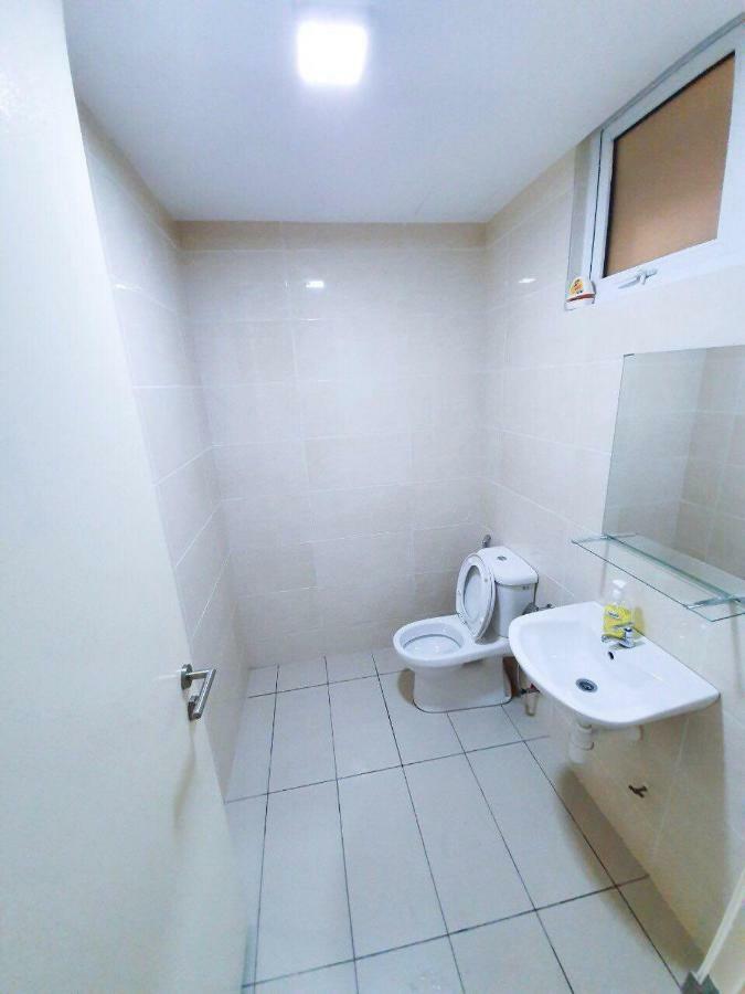 Yenni Duplex @ Decentrum, Kajang セルダン エクステリア 写真