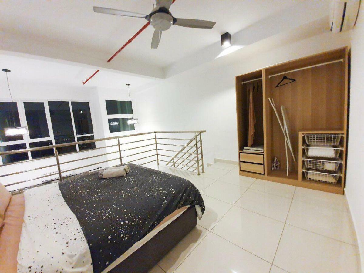 Yenni Duplex @ Decentrum, Kajang セルダン エクステリア 写真
