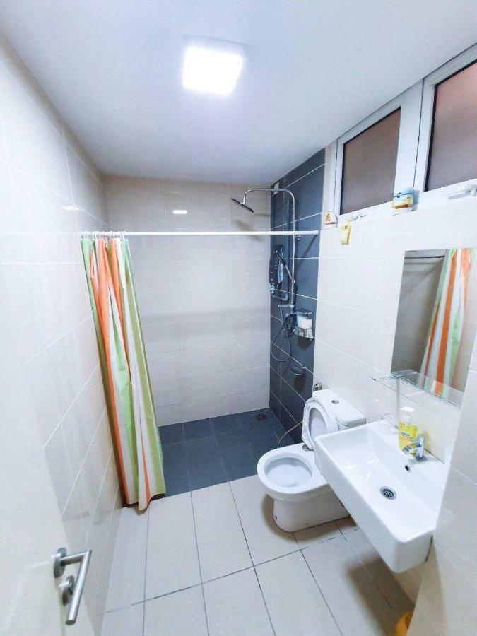 Yenni Duplex @ Decentrum, Kajang セルダン エクステリア 写真