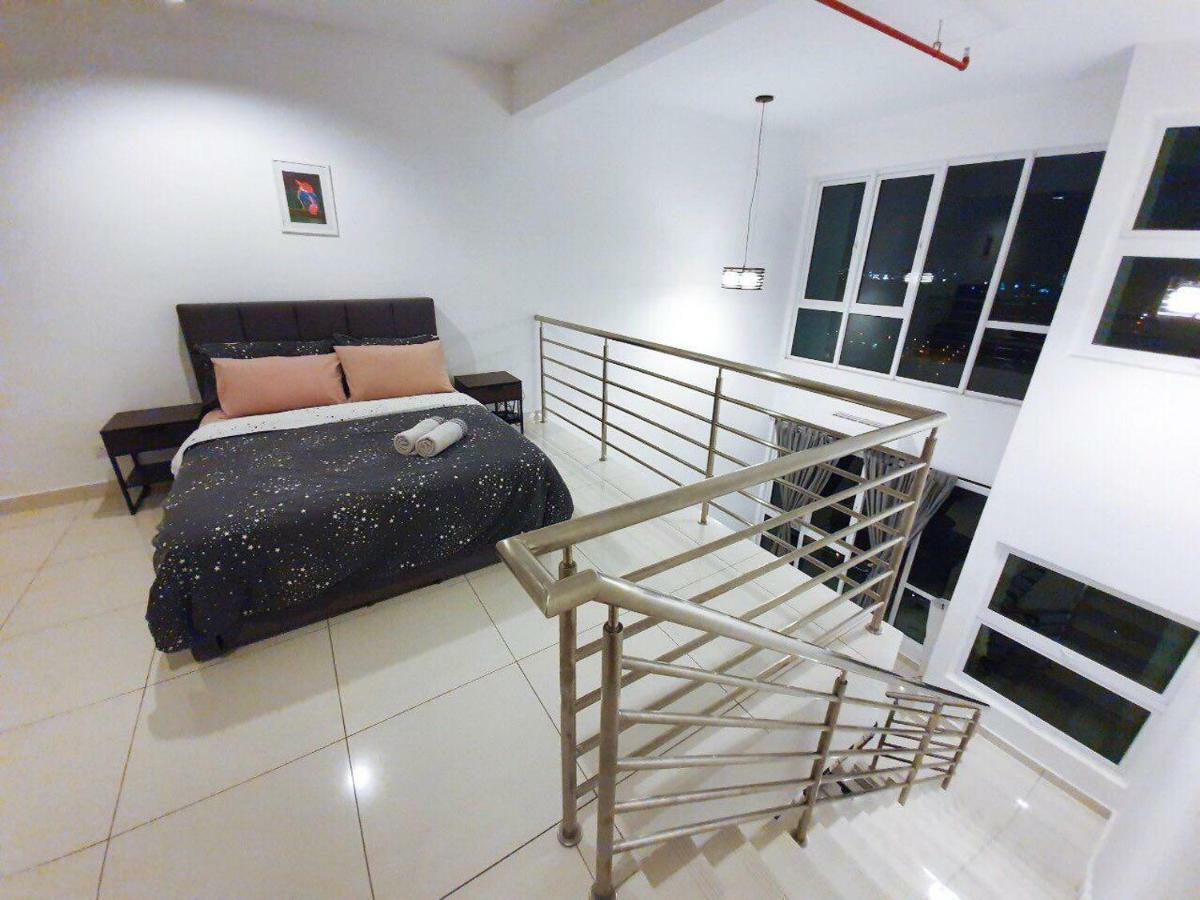 Yenni Duplex @ Decentrum, Kajang セルダン エクステリア 写真